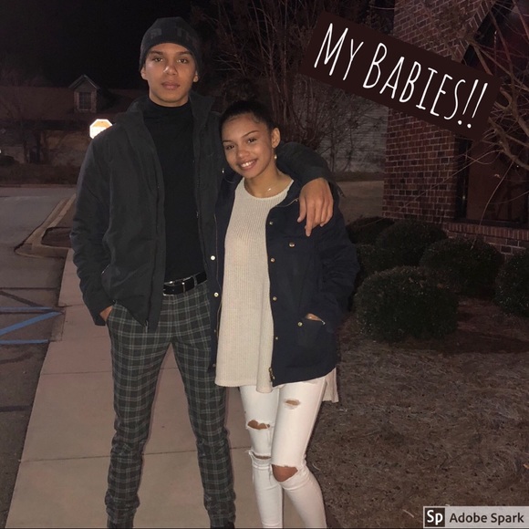 Meet your Posher, Katie - Picture 2 of 2